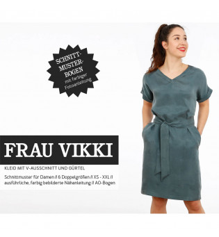 Schnittmuster Kleid Frau Vikki